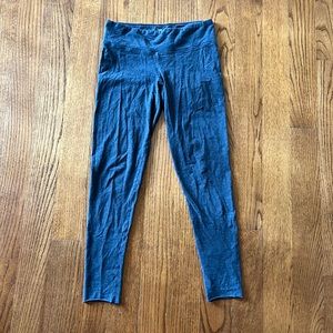 Aritzia grey leggings!